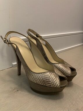 Nine West Grey Snake-Print Slingback Peep-Toe Platform Heels